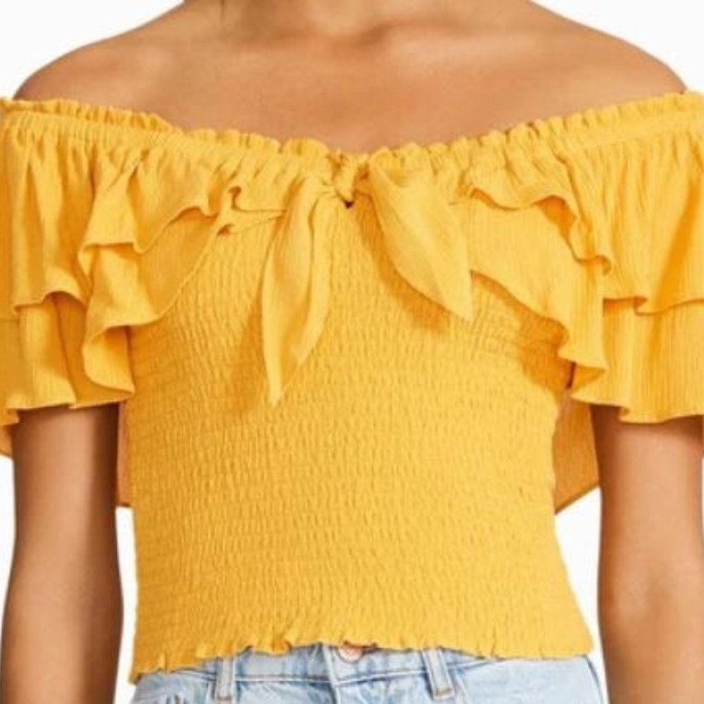 BB Dakota by Steve Madden Did I Flutter Smocked Top  XS NWT